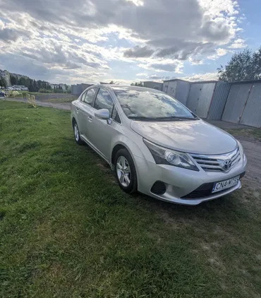 toyota kujawsko-pomorskie Toyota Avensis cena 44900 przebieg: 230000, rok produkcji 2013 z Szubin